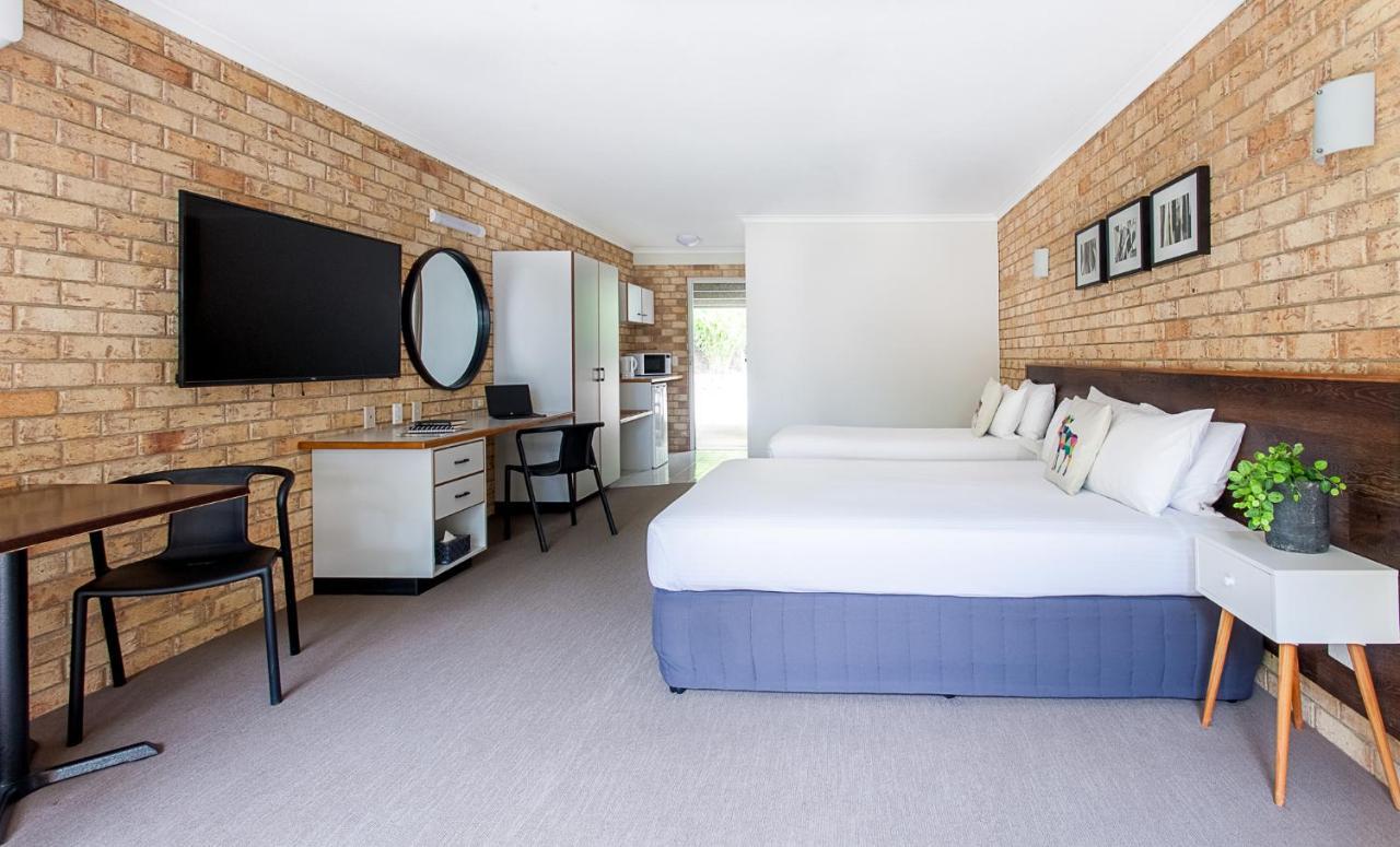 Sunshine Coast Motor Lodge Woombye Kültér fotó